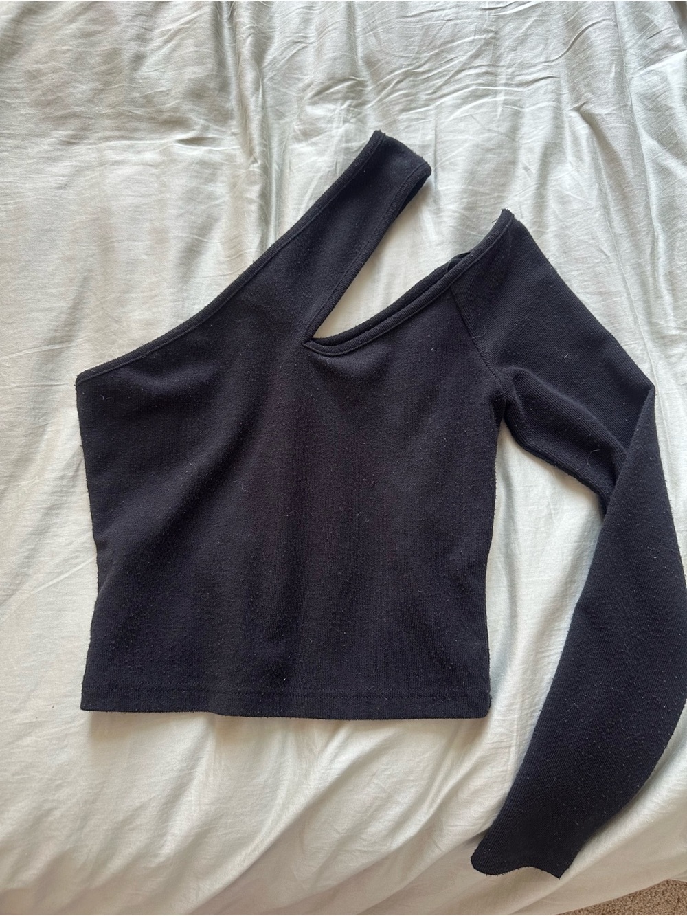 4th + Reckless Black Asymmetric One-Shoulder Top
